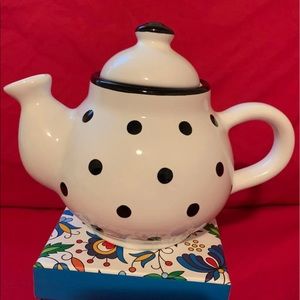 Teapot